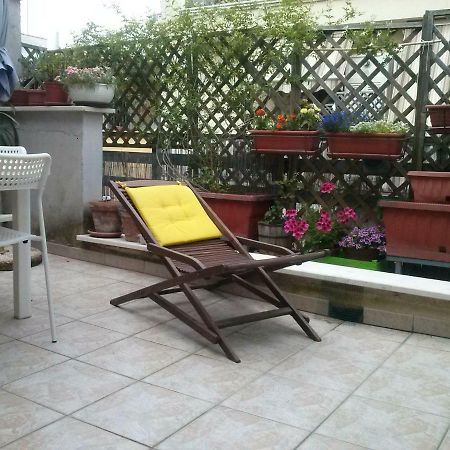 Casa Loredana Конверсано Экстерьер фото